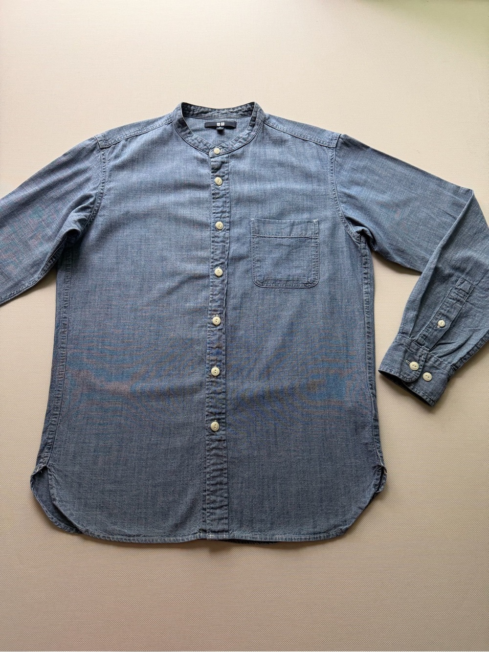 Uniqlo Men's Light Blue Band Collar Button-Down Shirt